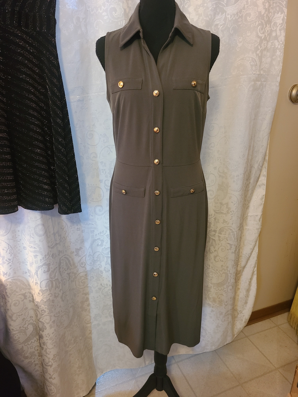 Michael Kors Collection Olive Sleeveless Button-Front Midi Dress